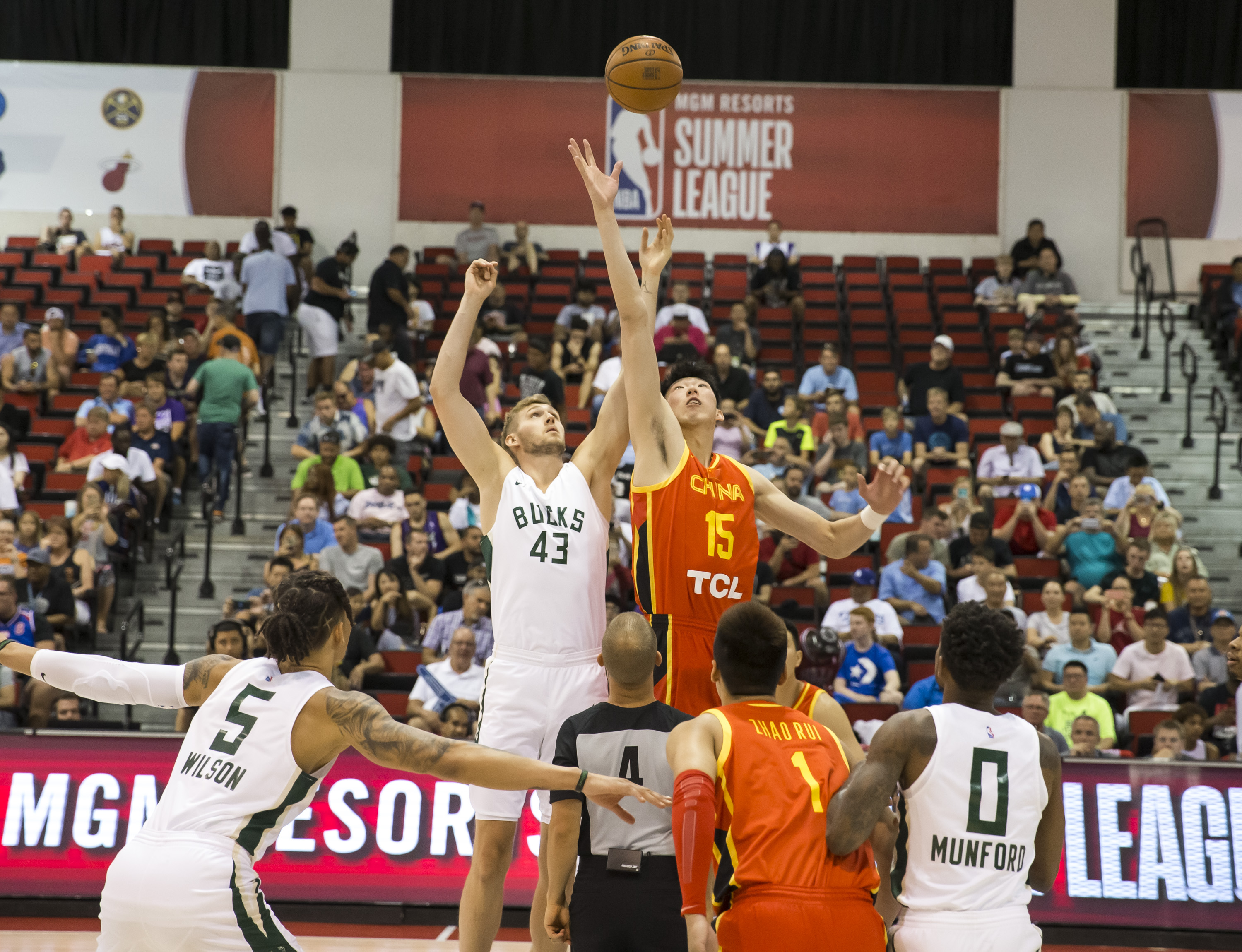 他还需不断 他还需不断