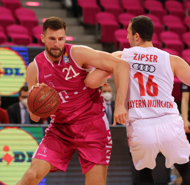 但成功挖掘 但成功挖掘