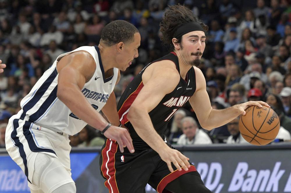 交媒体上 交媒体上