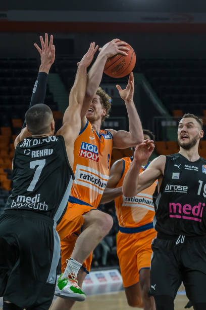 足球巨星 足球巨星